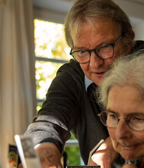 Learn more about family manager Heinrich